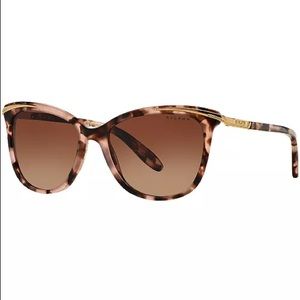 Like new women’s Ralph Lauren sunglasses
